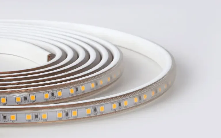 Hoogspanning vs Laagspanning LED Strip Verlichting-Hoe te Kiezen?