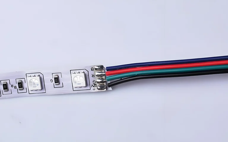 En omfattende guide til ledningsføring af RGB LED-strips