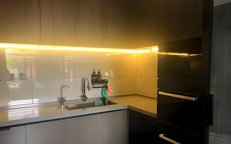 Cinta de luces LED para cocina Creative