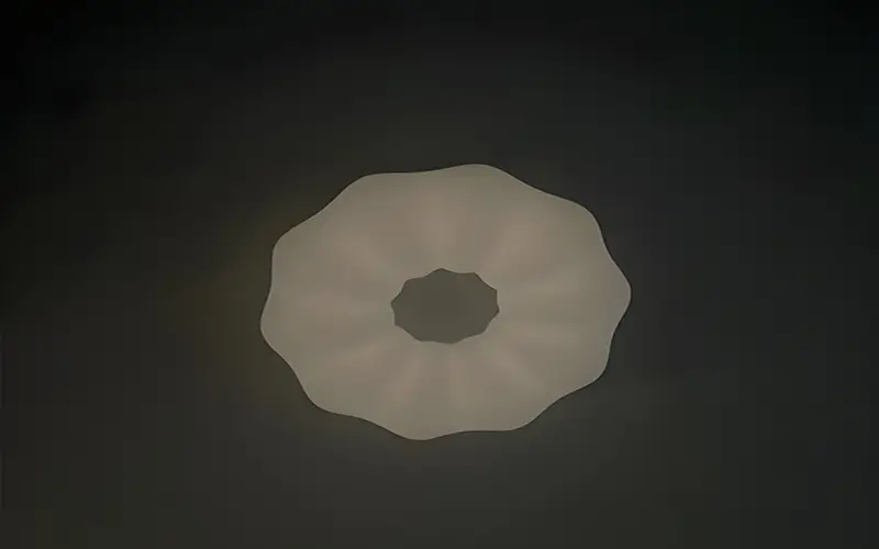 Warum leuchtet eine LED-Lampe, wenn sie ausgeschaltet ist?