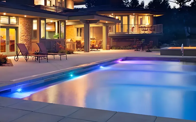 Überlegungen zur LED-Neonbeleuchtung von Schwimmbädern