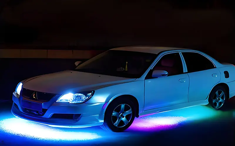 LED-strips til biler, der bruges til underbelysning af biler med levende neoneffekter