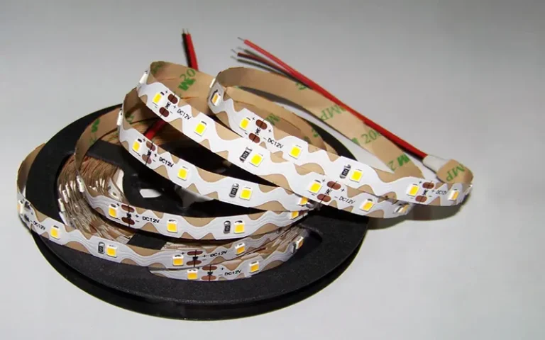 S-type LED Stripverlichting Uitgelegd: Gebruik, eigenschappen en installatietips